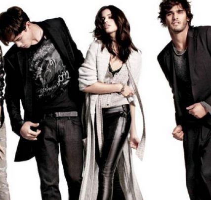 Armani Exchange – одяг, для якого не обов'язково бути мільйонером